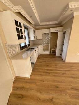 Foçada Denize Çok Yakın 3+1 Satılık Müstakil Villa