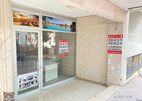 Kocaeli Karamürsel Caddeye Cepheli Yatırımlık Eşyalar Dahil Satılık Dükkan - İşyeri