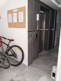 Kuşadası'nda Heryere Yürüme Mesafesinde Kapalı Mutfak