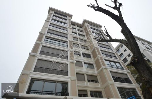 Bağdata 3.binada Marmaray,sahile Yakn 3+1 Balkonlu Fırsat Da!re