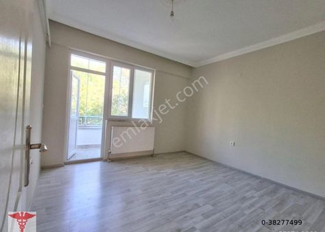 Klass Emlaktan Merzifonda Şehir Merkezinde Satılık 2+0 Daire