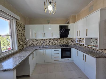 Sarıgüllük Gazi Mah. 3+1 Satılık Fırsat Daire