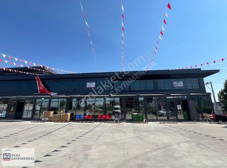 İzmir Yolu Üzerinde Kiralık Ofis (otopark Mevcut)
