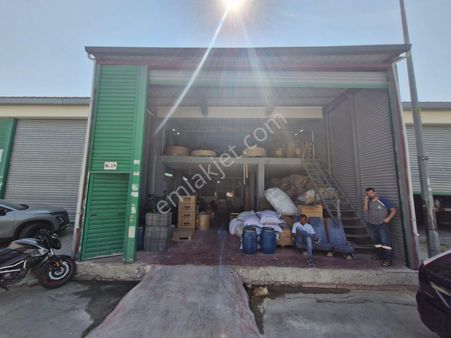 Adana Yüreğir Güzelevler Mahallesi Yeşil Sanayi Sitesi Satılık 230 M2 İki Katlı İşyeri