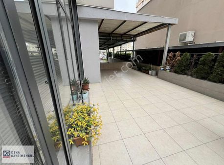 Ana Bulvar Üzerinde Emsalsiz Devren Güzellik Merkezi