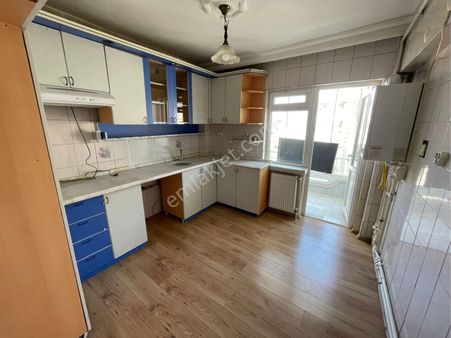 Sincan Osmanlı Mh.'de 3+1 3.ara Kat Site İçi Bağımsız Satılık Daire