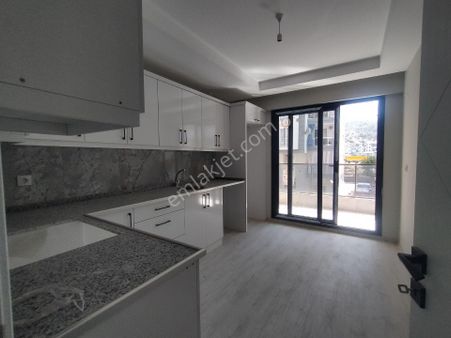 Kiralık Daire Yaşar Emlâk Tan