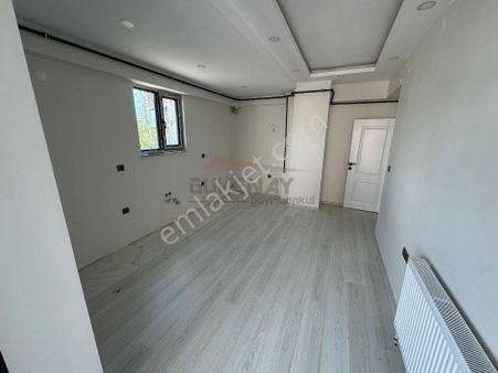 Güvenay - Çorum İpek Taksi Civarı - Satılık 3+1 Daire