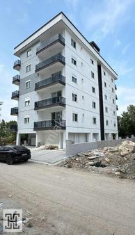 Ertuğrul'dan Finike Merkezde Oturuma Hazır Daire