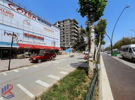 Reos'dan 12 Şubat Parkı Karşısı, Ana Cadde Üzeri Kiralık Dükkan