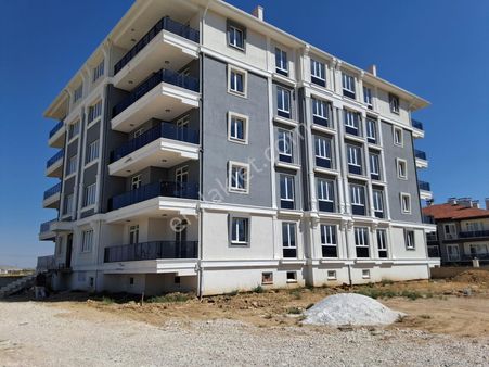 Karşıyaka Mah 3+1 Ultra Lüks 170 M2 Site İçi Daire
