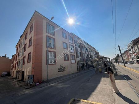 Millet Cd Üzeri Köşe Arakat Çift Balkonlu 3+1 Fırsat Daire Ss-2