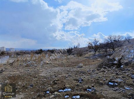 Cm Emlak Fertek Harika Konum 650 M2 İmarlı Arsa