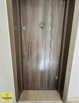 Turpadan Gümüldür De 2+1 Teraslı Full Eşyalı Yıllık Kiralık