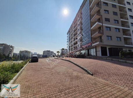 Karşıyaka Üzeyiroğlu Royal Rezidance 2+1 Satılık Daire