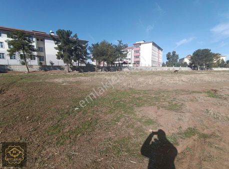 Acar Emlaktan Gırnavas Mah Satılık 1.500m2 Tapulu Sulu Tarla