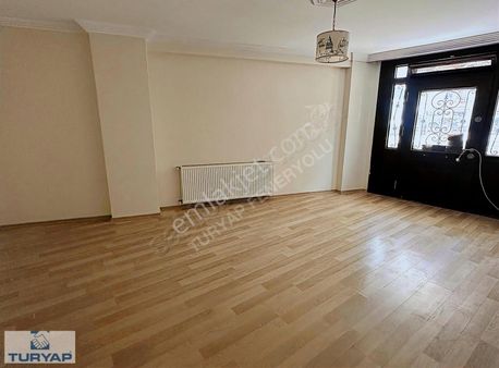 Turyap'tan Esatpaşa'da Genç Binada Satılık Geniş 2+1