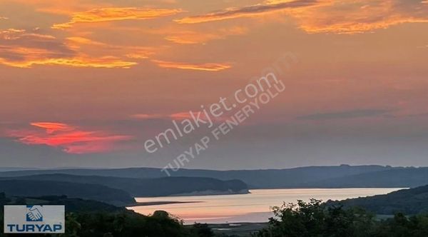 Durusupark'ta Terkos Manzaralı Muhtelif Özel Villa Arsaları