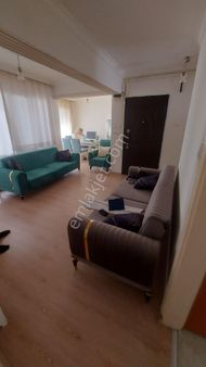 Karşıyaka Çarşı'da Satılık Masrafsız 2+1 Daire