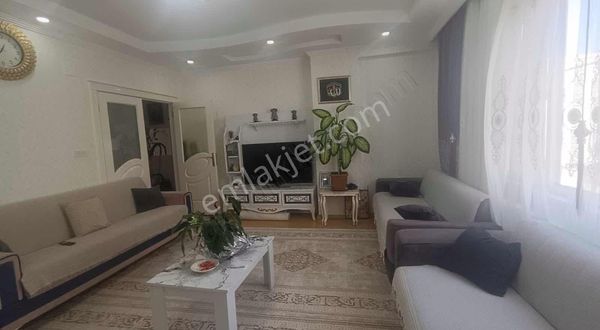 Fatih Gayrimenkulden Belkız Mah Satılık Geniş 3+1 Daire