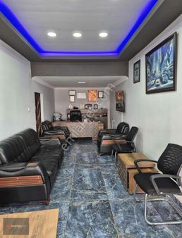 Burhaniye Merkezde İşyeri