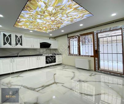 Esenyurt Güzelyurt Mahallesinde Bahçe Kullanımlı 2+1 Satılık Daire