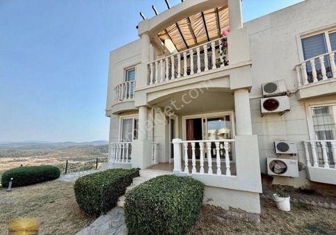 Full Manzaralı Büyük Bahçeli Köşebaşı Ev Özel Plajlı Sitede Acil