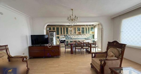 Alanya Mahmutlar Denize Sıfır Satılık 2+1 Daire Tibet Sitesi