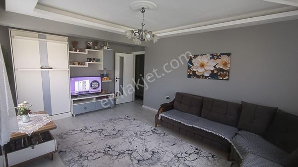 Çobançeşme Mah. Gül Konakları 2+1 Satılık Daire