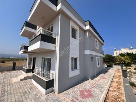 Silifke Bakanlıklar Bölgesinde 1 + 1 Lüks Daireler