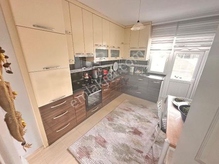 Güvenay - Çorum Bahçelievler İsmail Kakaç İlkokulu Civarı 3+1 Satılık Daire