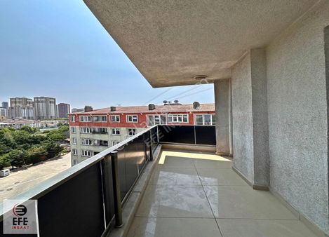 Efe'den Merkezi Konumda Çift Balkonlu 130m2 Geniş 2+1 Daire