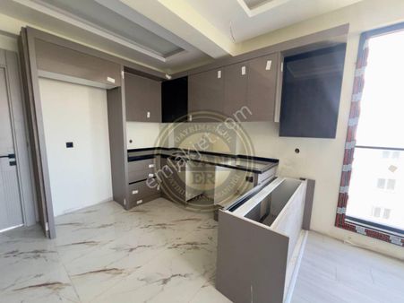 Mersin Erdemli Tömük Mah.satılık 1+1 Daire Üç Cepheli Ferah