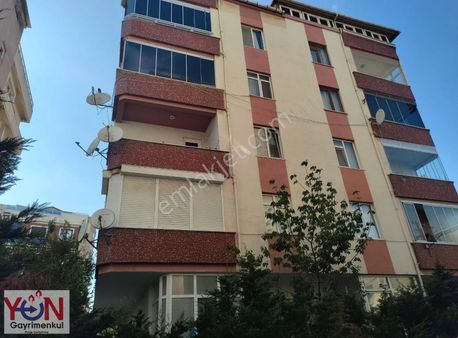 Maltepe Bağlarbaşı Mah.metro Yakını 2+1 Satılık Çatı Katı Daire