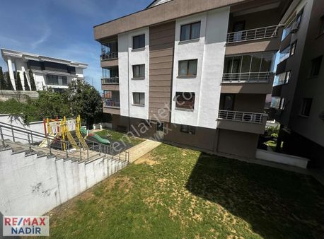 Burunucunda Eşsiz Konumda Konak Yanı Evlerinde Satılık 3+1