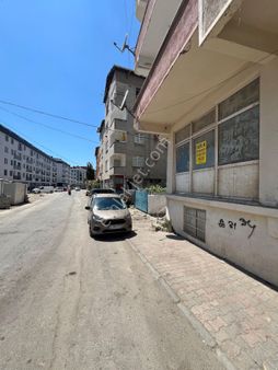 Cadde Üzerinde Satılık Kiracılı Dükkan