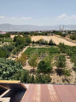 Hoğu Yurtbaşında Satılık Bahçe