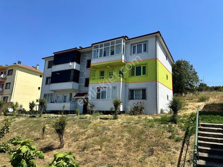 Düzce Yeşiltepe'de Satılık Arakat 2+1 Daire