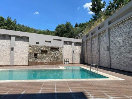 Mendereste Site İçinde Denize Yakın 1+1 Full Eşyalı Satılık Daire