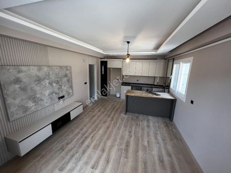 Ra Gayrimenkul Şehitlertepesi Mh.satılık 1+1 Ferah Daire