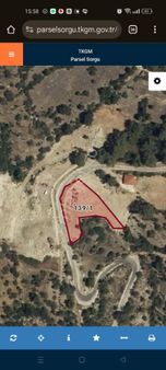 Kaş Akörü'de Doğa Manzaralı Müstakil Tarlalar