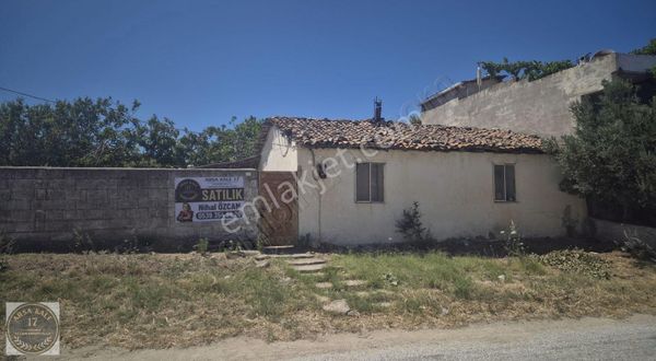 Yeniköy Papaz Plajı Yolu Üstü 515m2 Arsa