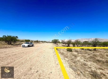 Yurtiçi Gayrimenkul'den Fertek Mh. Mükemmel Konumda Satılık Arsa