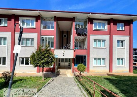 Trabzon Konaklar Kanuni Mah Afet Evleri 3+1 Kiralık