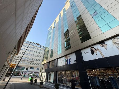 Boss Plaza Da Satilik Ofis