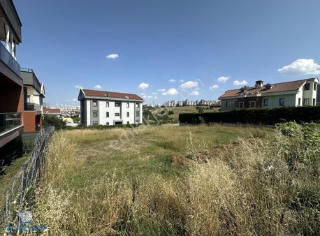 İstanbulda Başakşehir Hoşderede 512,5 M2 İmarlı Arsa