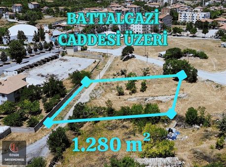 Özgür'den Battalgazi Ana Cadde Üzerinde Satılık Arsa