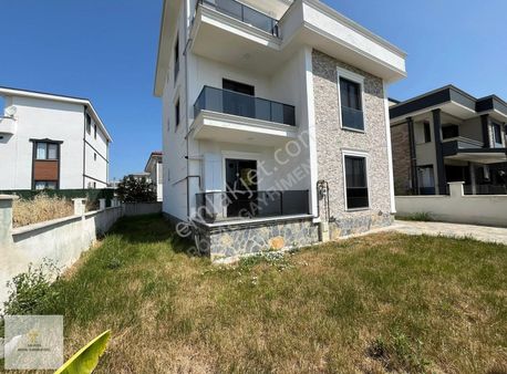 Lüks Müstakil Villa/fırsat Alımıdır