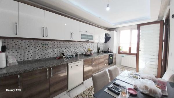 Yükselden Sadece 1 Haftalık Şok Fiyat Yeni Bina Çok Geniş 3+1