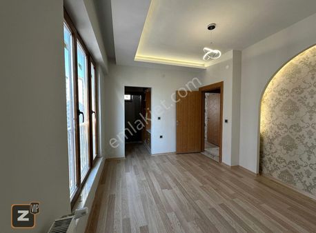 Satılık 4+1 Daire 180m2 Ertuğrul Gazi Mahallesinde